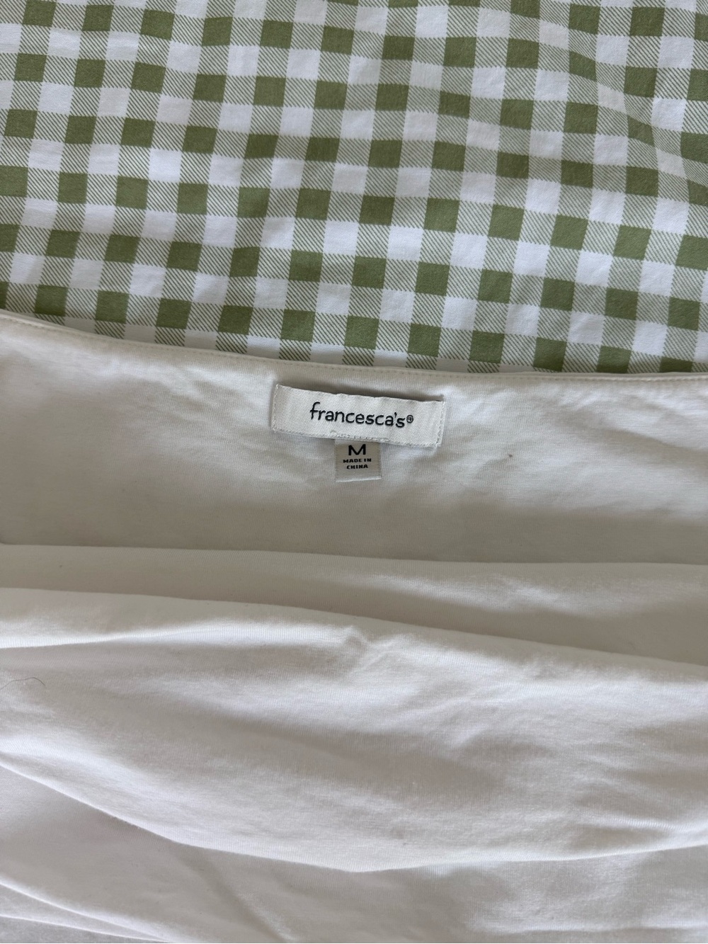 Francesca's Collections Off-Shoulder white Top - Picture 3 of 4